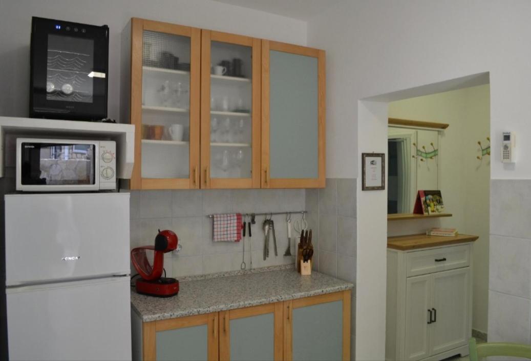 Apartment Lora Pag Town Zewnętrze zdjęcie