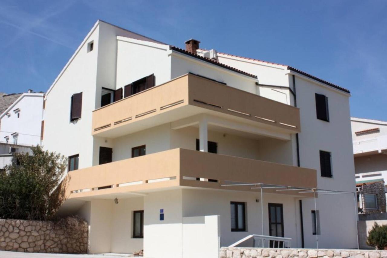 Apartment Lora Pag Town Zewnętrze zdjęcie